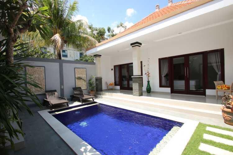 Villa Positano Seminyak Zewnętrze zdjęcie